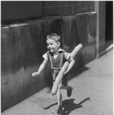 Le Petit Parisien - Willy Ronis