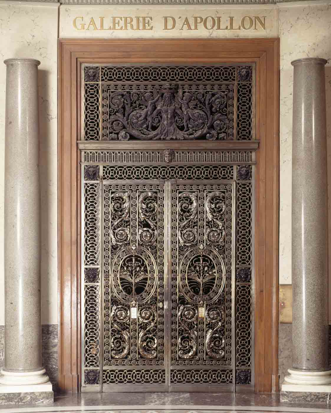 Grilles provenant du château de Maisons Grilles provenant du château de Maisons