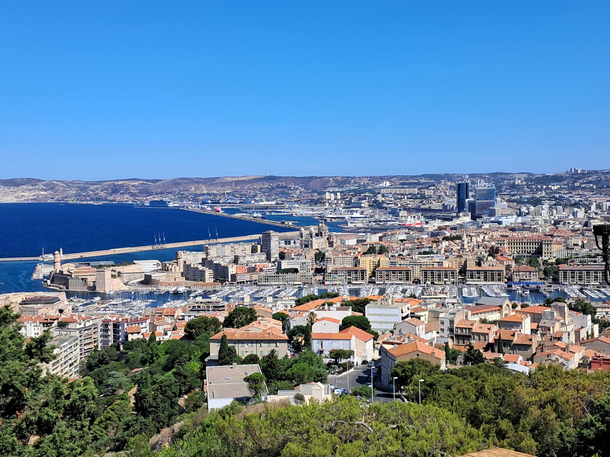 La Ville de Marseille La Ville de Marseille