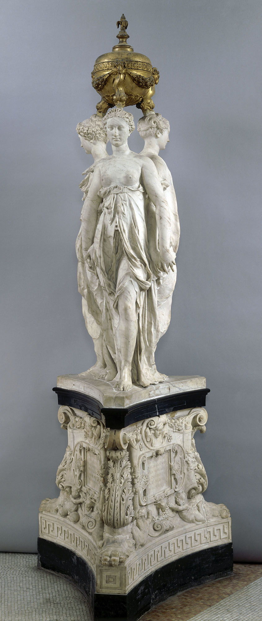 Monument funéraire du cœur d’Henri II (1519-1559), roi de France Monument funéraire du cœur d’Henri II (1519-1559), roi de France