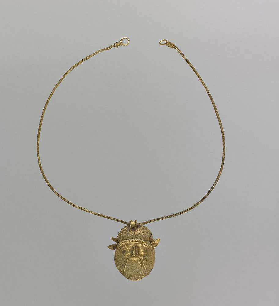 Collier avec pendentif Collier avec pendentif