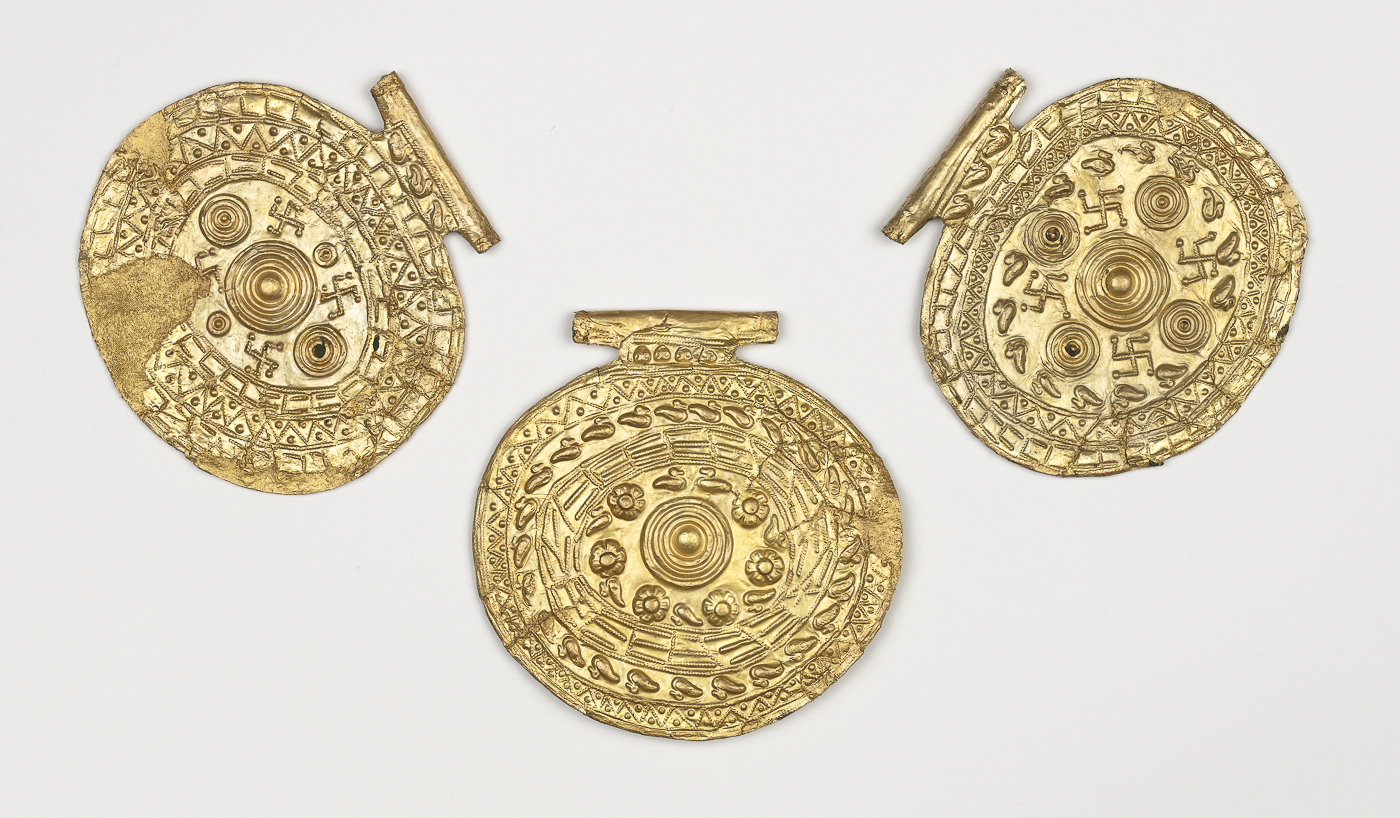 Trois pendentifs Trois pendentifs